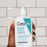 CeraVe Blemish Control Face Cleanser with 2% Salicylic Acid Niacinamide for Blemish-Prone Skin 236 ml - Image 3