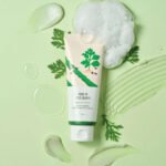 ROUND LAB Mugwort Calming Cleanser 150ml - Image 2